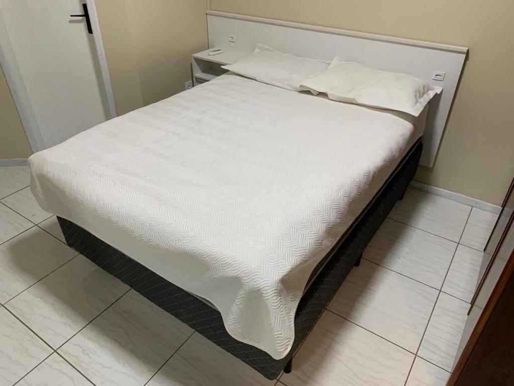 Res. Acapulco Apartment Bombinhas Bagian luar foto