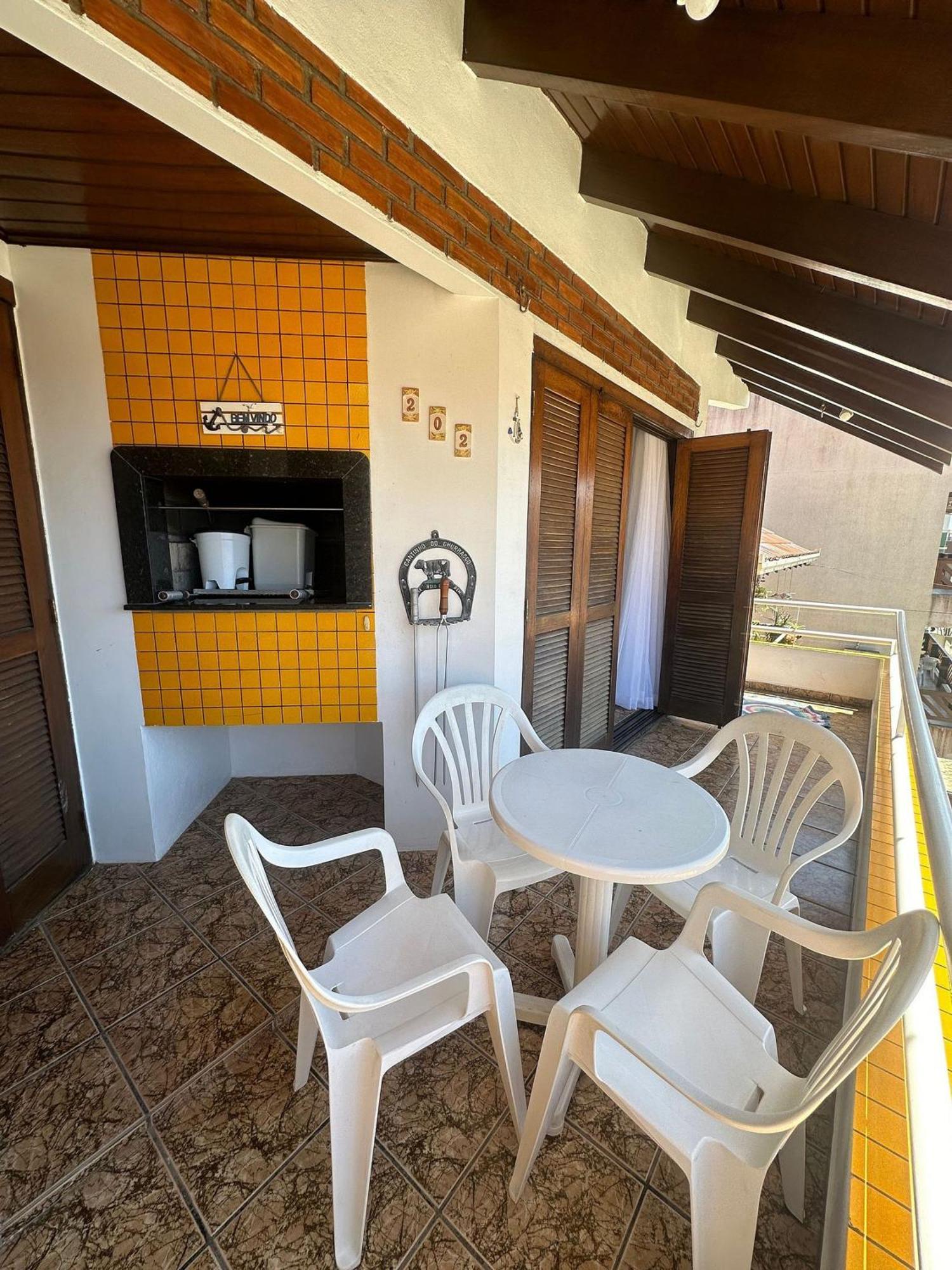 Res. Acapulco Apartment Bombinhas Bagian luar foto